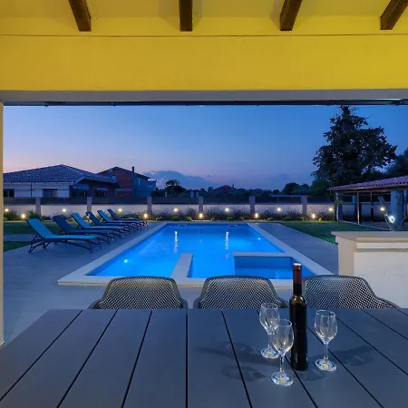 Alba Rossa By Interhome Villa Šišan