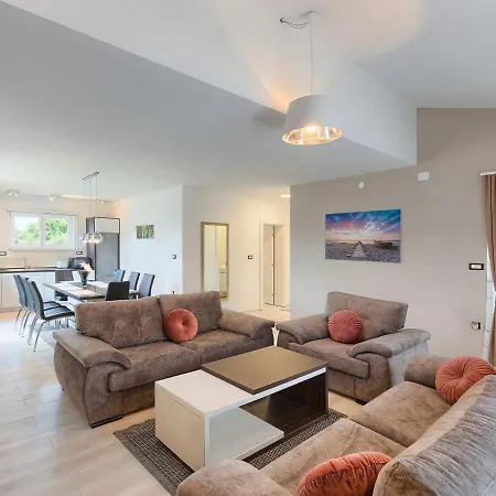 Villa Alba Rossa By Interhome